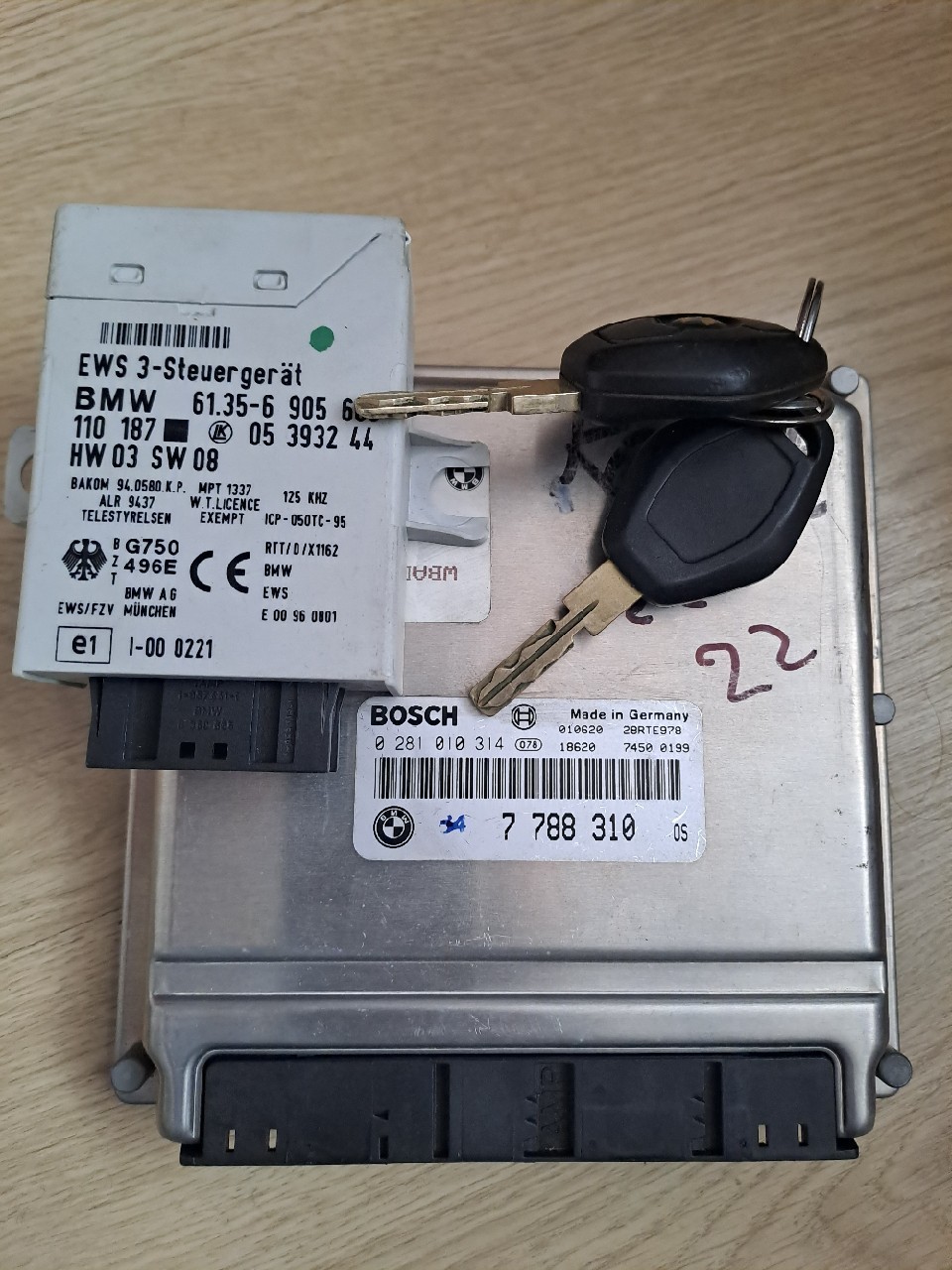 БЛОК КЕРУВАННЯ ДВИГУНА BMW M57 7788310 
