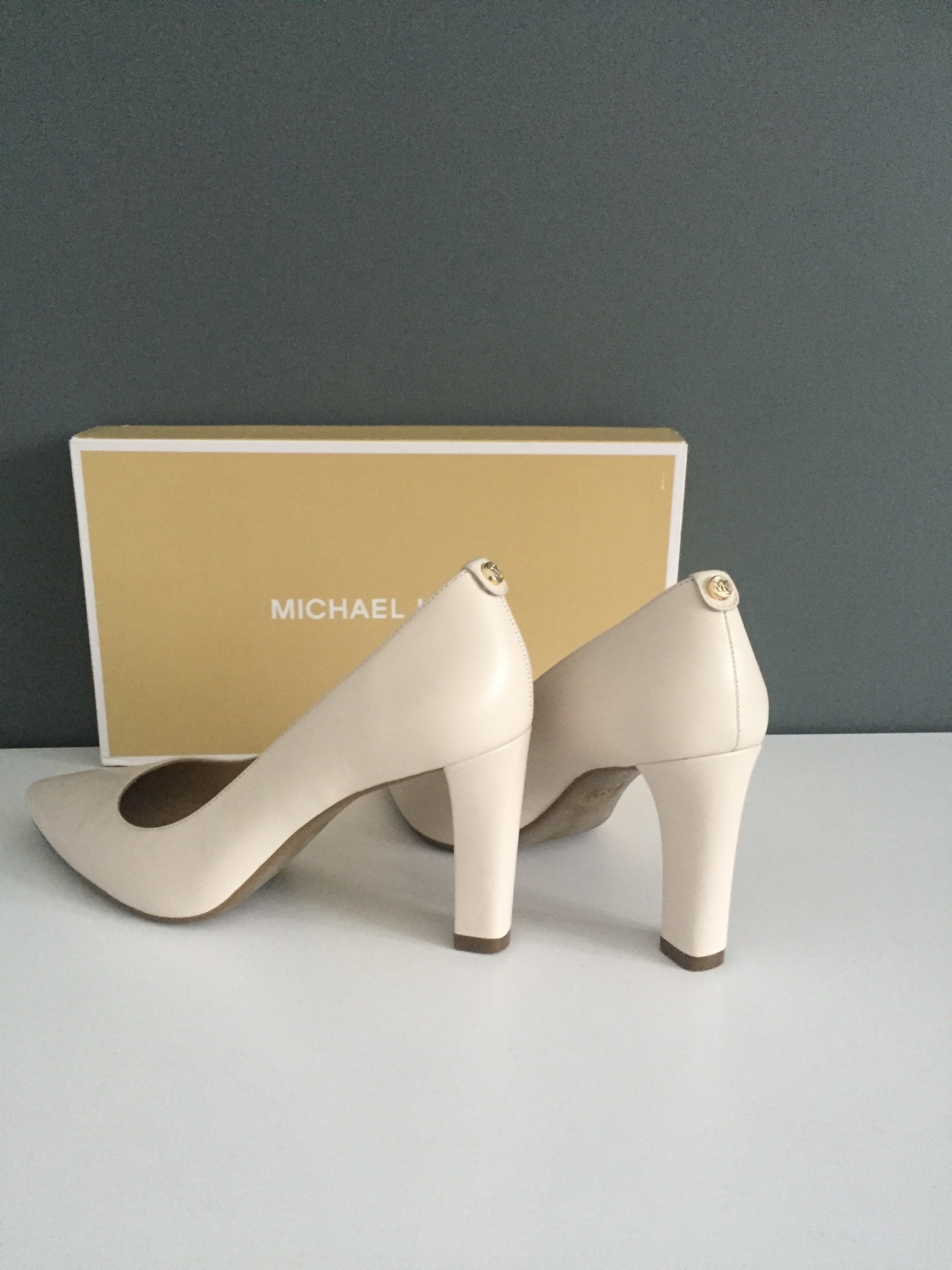 Michael kors ABBI Flex 38 5 39 light cream buty Gda sk Kup