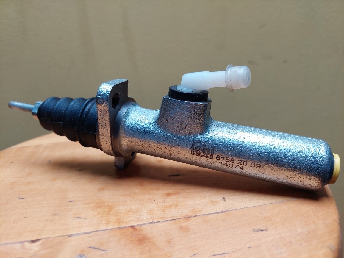 FEBI BILSTEIN Koppelingsaandrijver, Hulpcilinder, koppeling voor o.a. Smart - 174232
