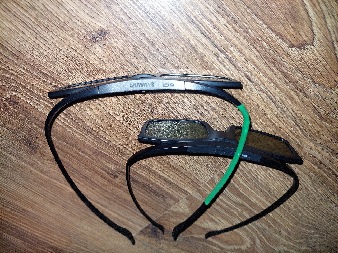 Samsung SSG-5150GB 3Dメガネ 4個セット Samsung SSG-5150GB 3D