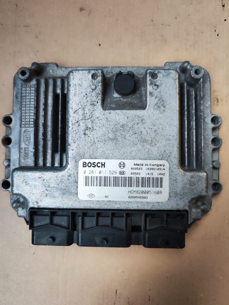 БЛОК КЕРУВАННЯ ДВИГУНА RENAULT TRAFIC, OPEL VIVARO 1.9DCI 0281011529, 