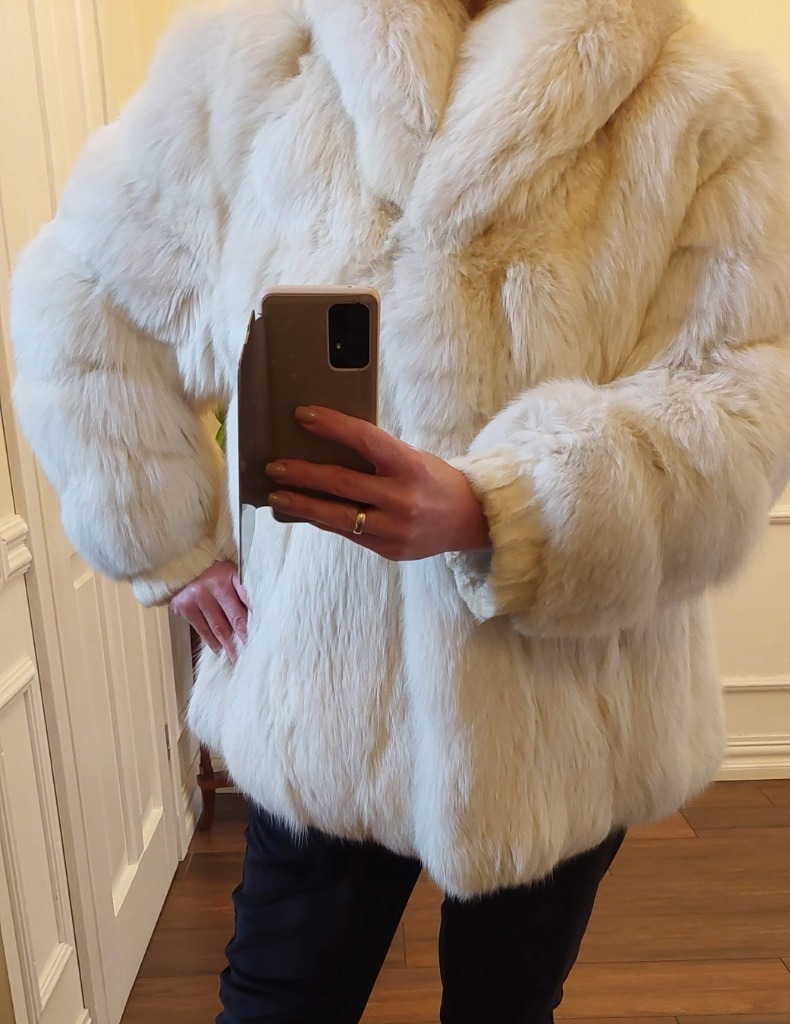 Futro futerko białe lisy NATURALNE | Gajków | Kup teraz na Allegro Lokalnie