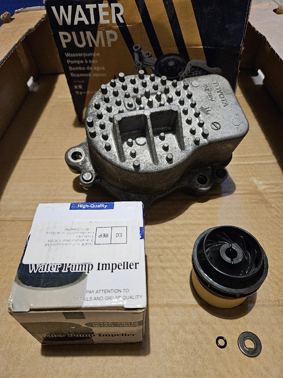 НОВИЙ РОТОР НАСОСУ ВОДИ + ПОДАРУНОК НАСОС ВОДИ AISIN WPT-190A TOYOTA 1.8 HYBRID 