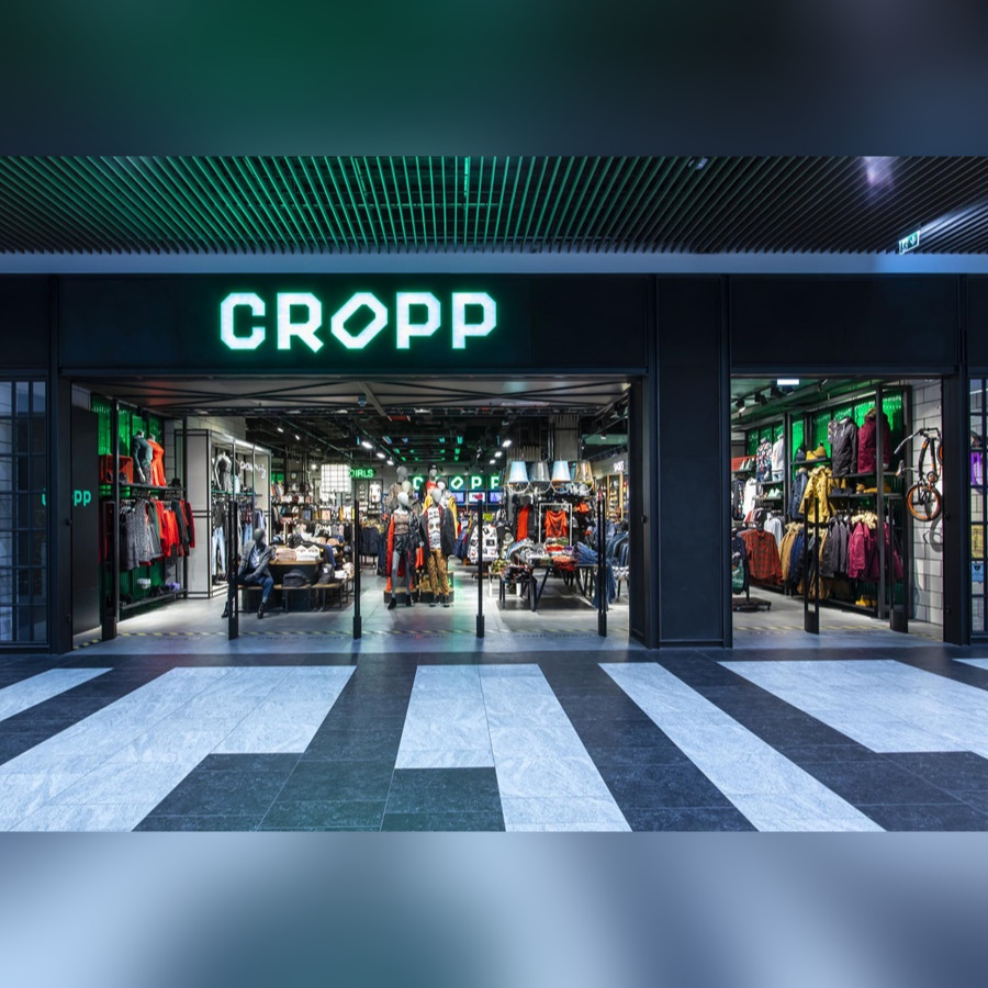 Планета красноярск кропп. Планета красноярск кропп. Магазин кропп новая вывеска. Reserved колумбус. Новое название магазина синсэй.