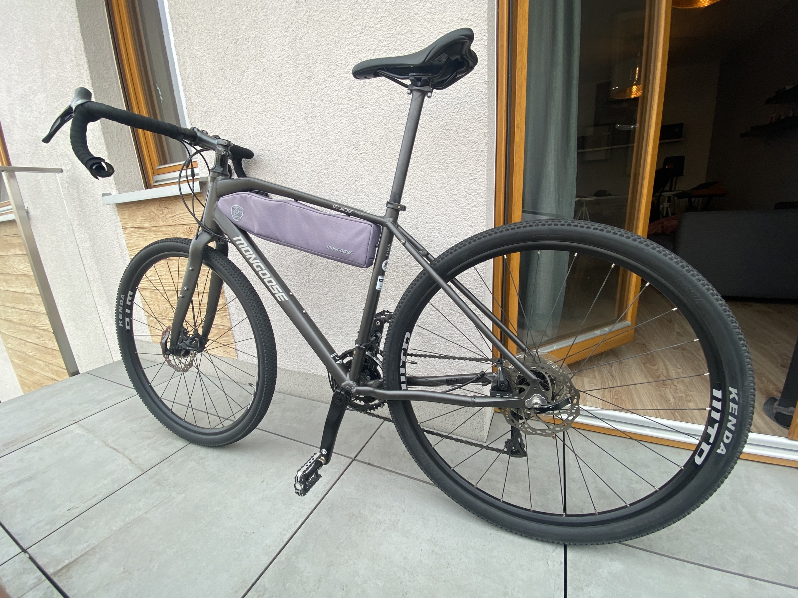 mongoose guide sport 2020 gravel bike