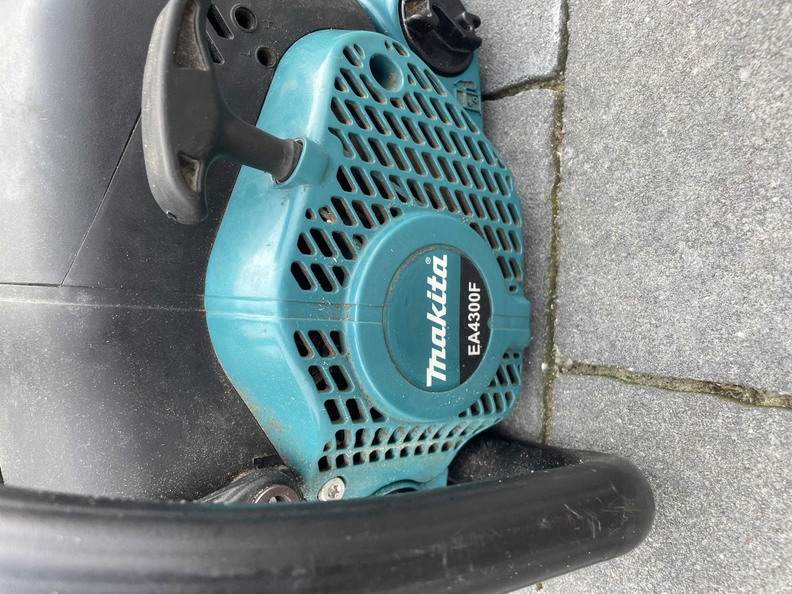 Makita ea4300f 2024