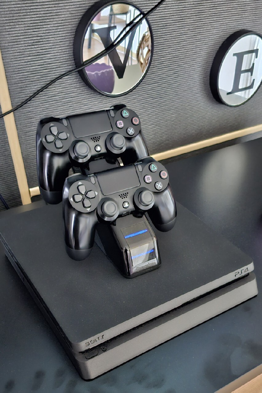 Sony playstation 4 slim 1 TB | Słońsk | Kup teraz na Allegro Lokalnie
