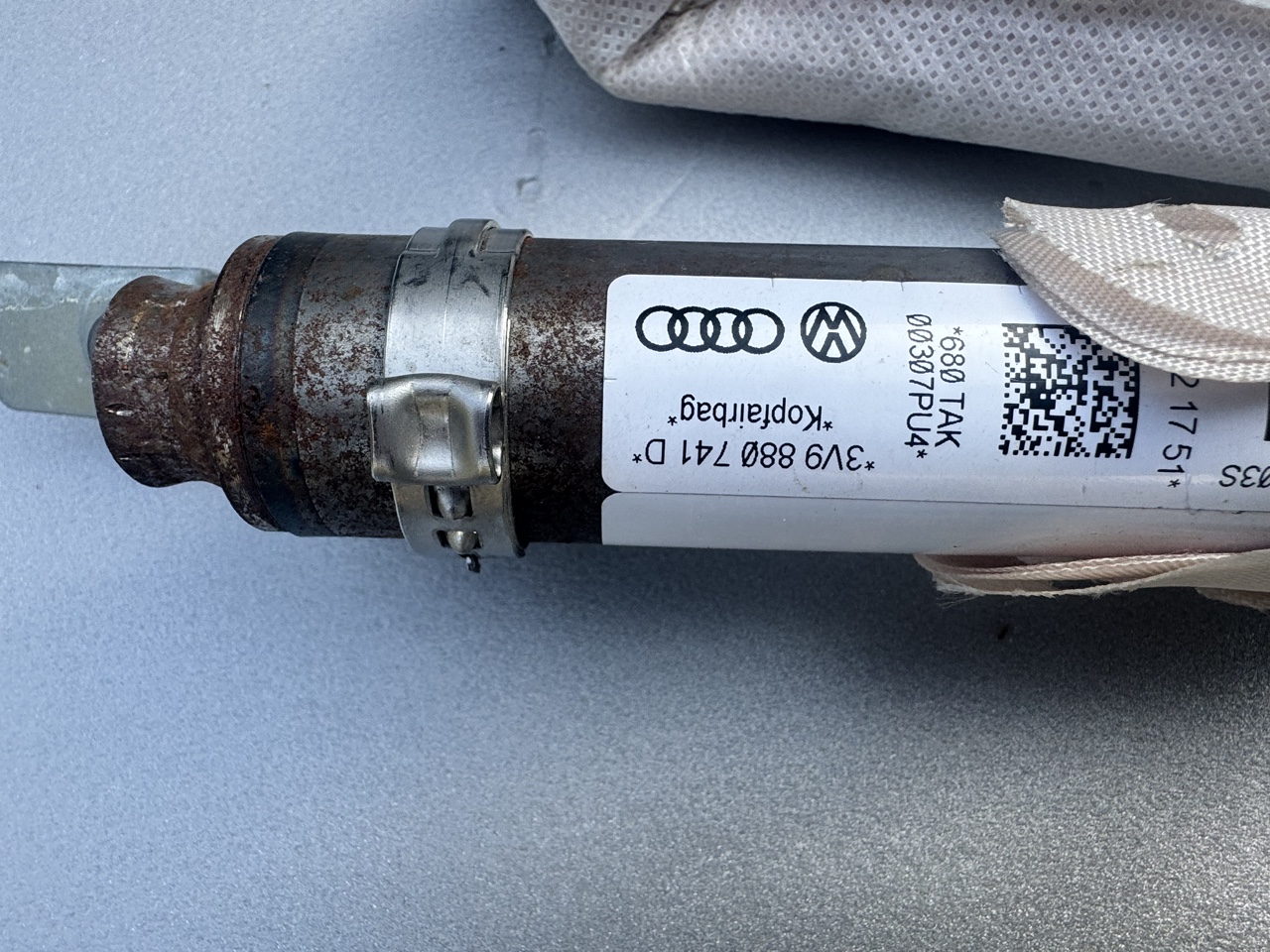 AIR BAG ШТОРКА ЛІВА SKODA SUPERB 3 3V9880741D 