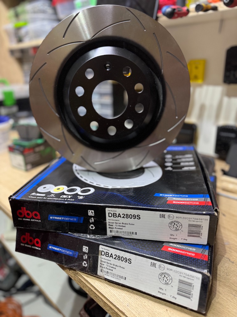 ДИСКИ ГАЛЬМІВНЕ DBA 2809S VW SKODA AUDI SEAT GTI R 