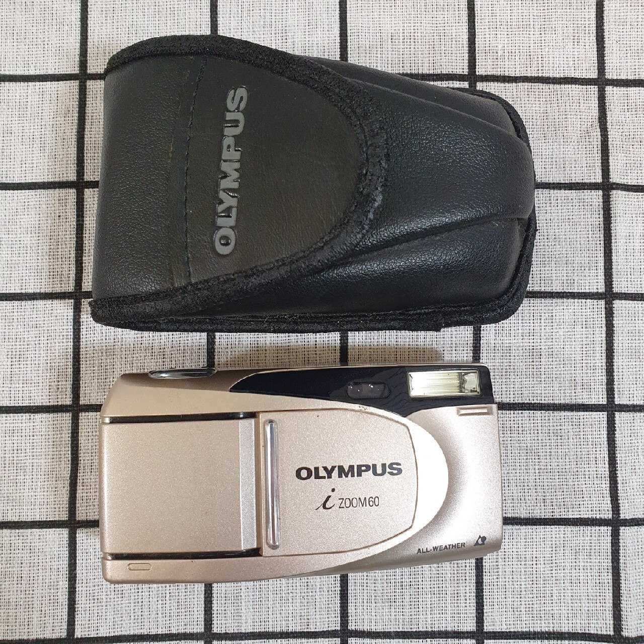 Olympus i Zoom 60 Analogowy Aparat Fotograficzny Kraków Kup teraz