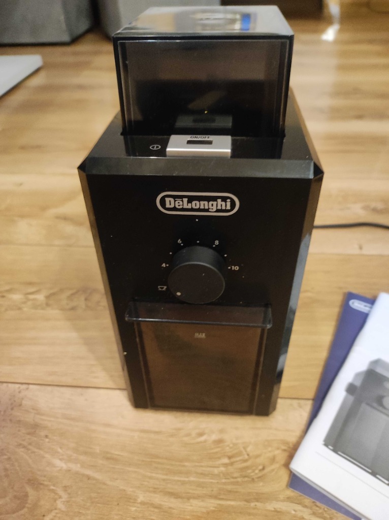 Młynek do kawy Delonghi KG79 Zagnańsk Kup teraz na Allegro Lokalnie