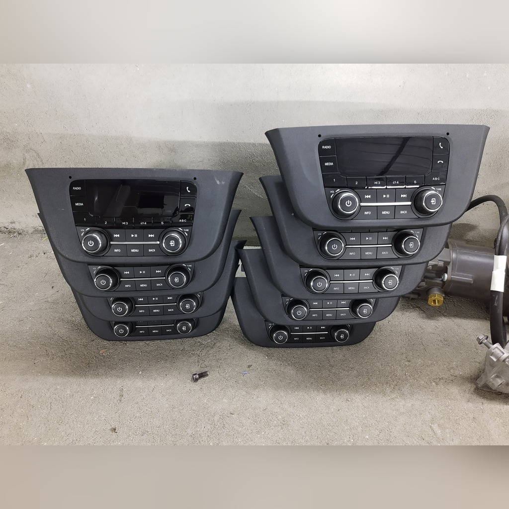 Radio DAB Bluetooth Iveco Daily z Kodem Podkonice Miejskie Kup teraz na Allegro Lokalnie