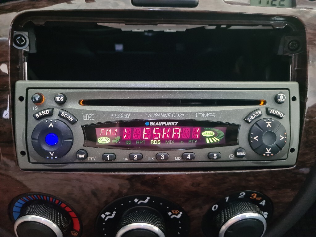 Radio Blaupunkt Lausanne CD31 Klasyk!! | Marki | Kup teraz na Allegro ...
