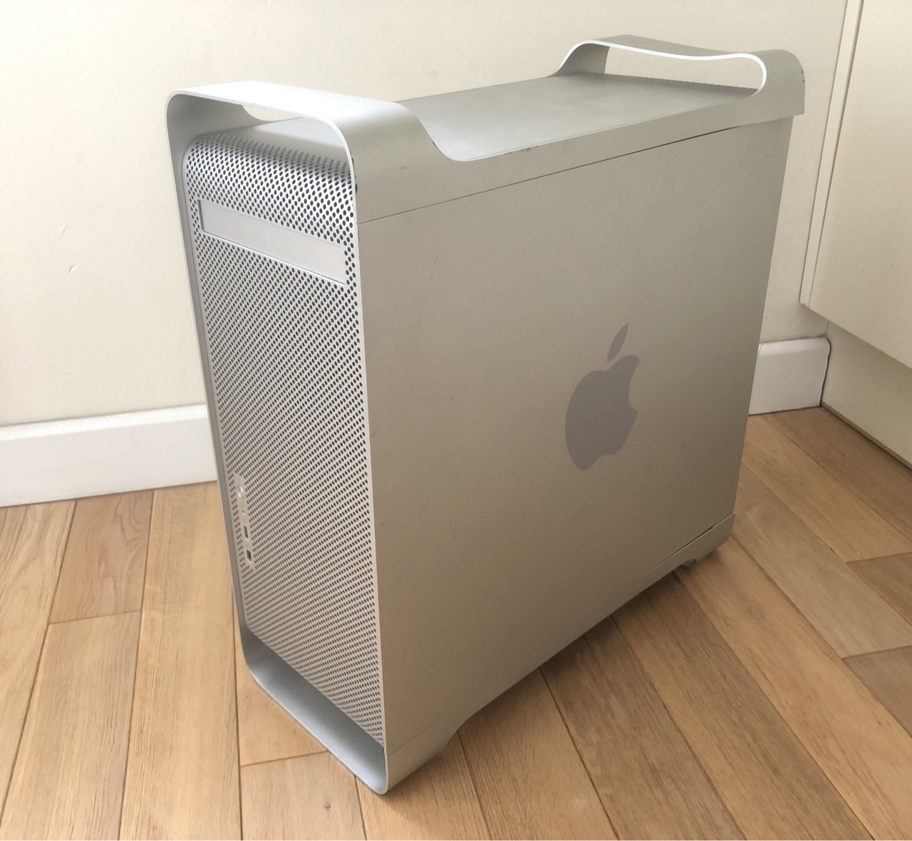 Power Mac G5 A1117 – Power Mac G5 – KMFP