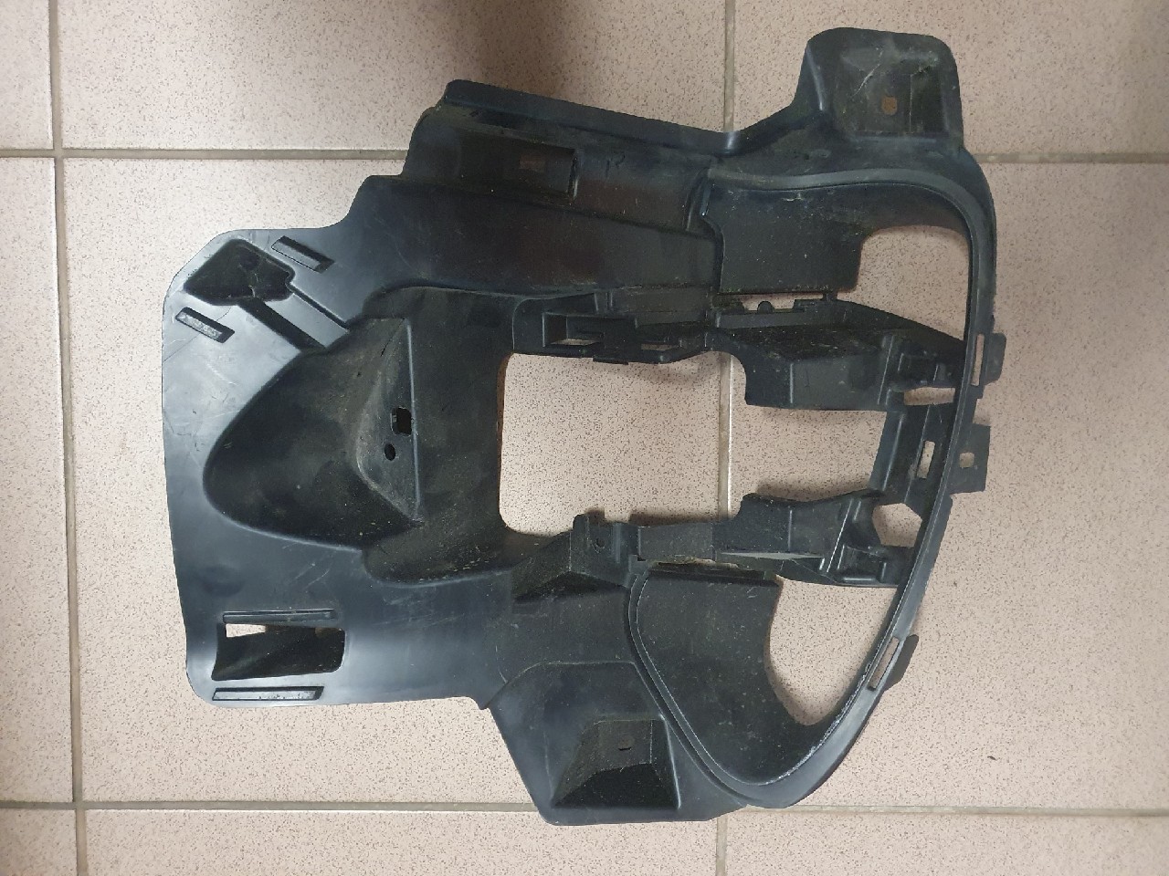 КРОНШТЕЙН ГАЛОГЕНУ RENAULT ZOE 269118596R ПРАВА СТОРОНА 