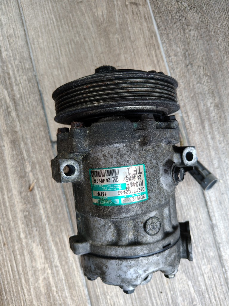 КОМПРЕСОР, НАСОС КОНДИЦІОНЕРА OPEL CORSA C TIGRA B SANDEN SD6V12 1447F 24461719 