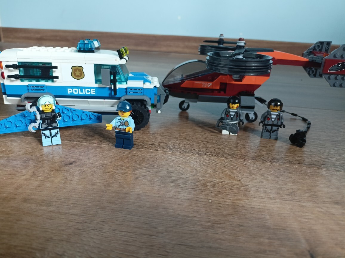 LEGO City 60209 Rabunek diamentów | Bełchatów | Kup teraz na Allegro ...