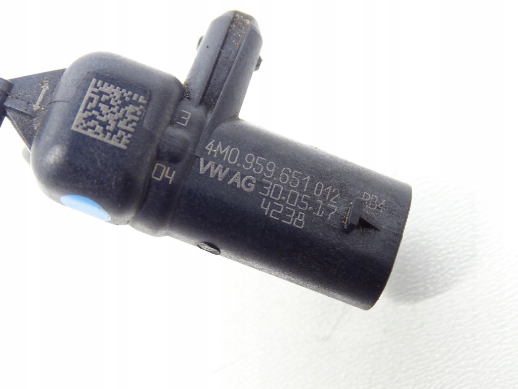 ДАТЧИК УДАРУ AUDI 4M0959651 