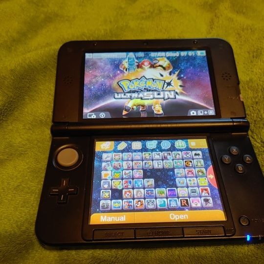 Nintendo 3DS XL + более 30 игр