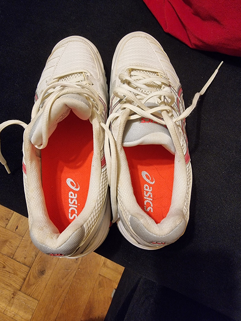Asics 41 on sale
