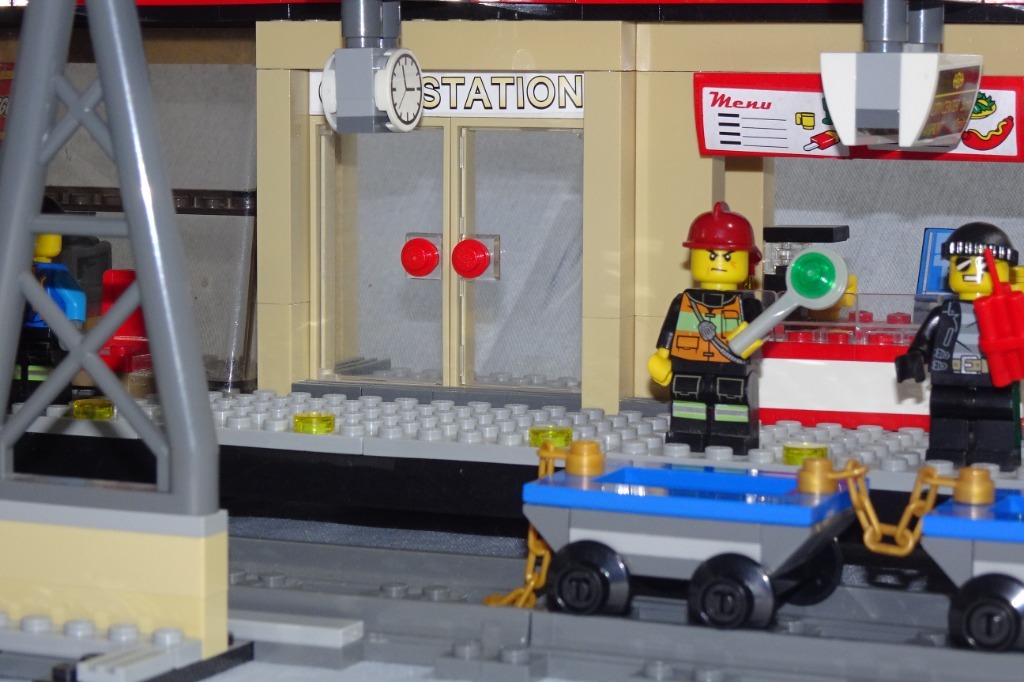 LEGO train dworzec kolejowy 60050 + 2 wagoniki | Bielsko- Bia??a | Kup teraz na Allegro Lokalnie