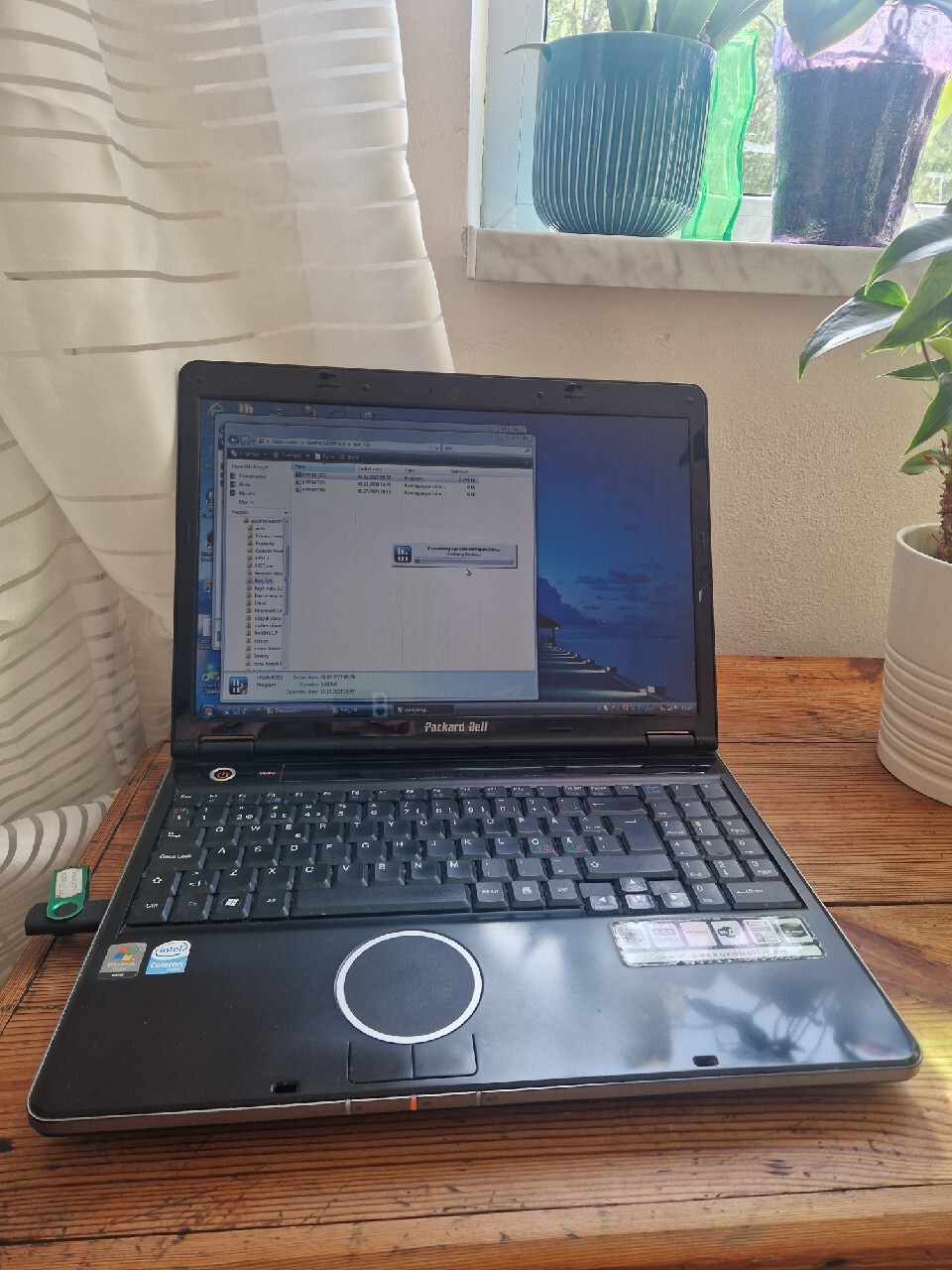 Carcasa Cover A Pantalla Packard Bell HERA G Grado B