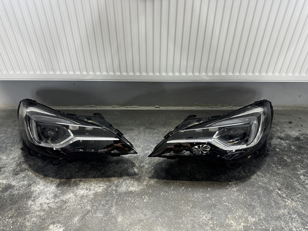 ФАРА ЛІВА ПРАВА ФАРИ ПЕРІД OPEL ASTRA K INTELLILUX LED (СВІТЛОДІОД) 39187254 39187261 