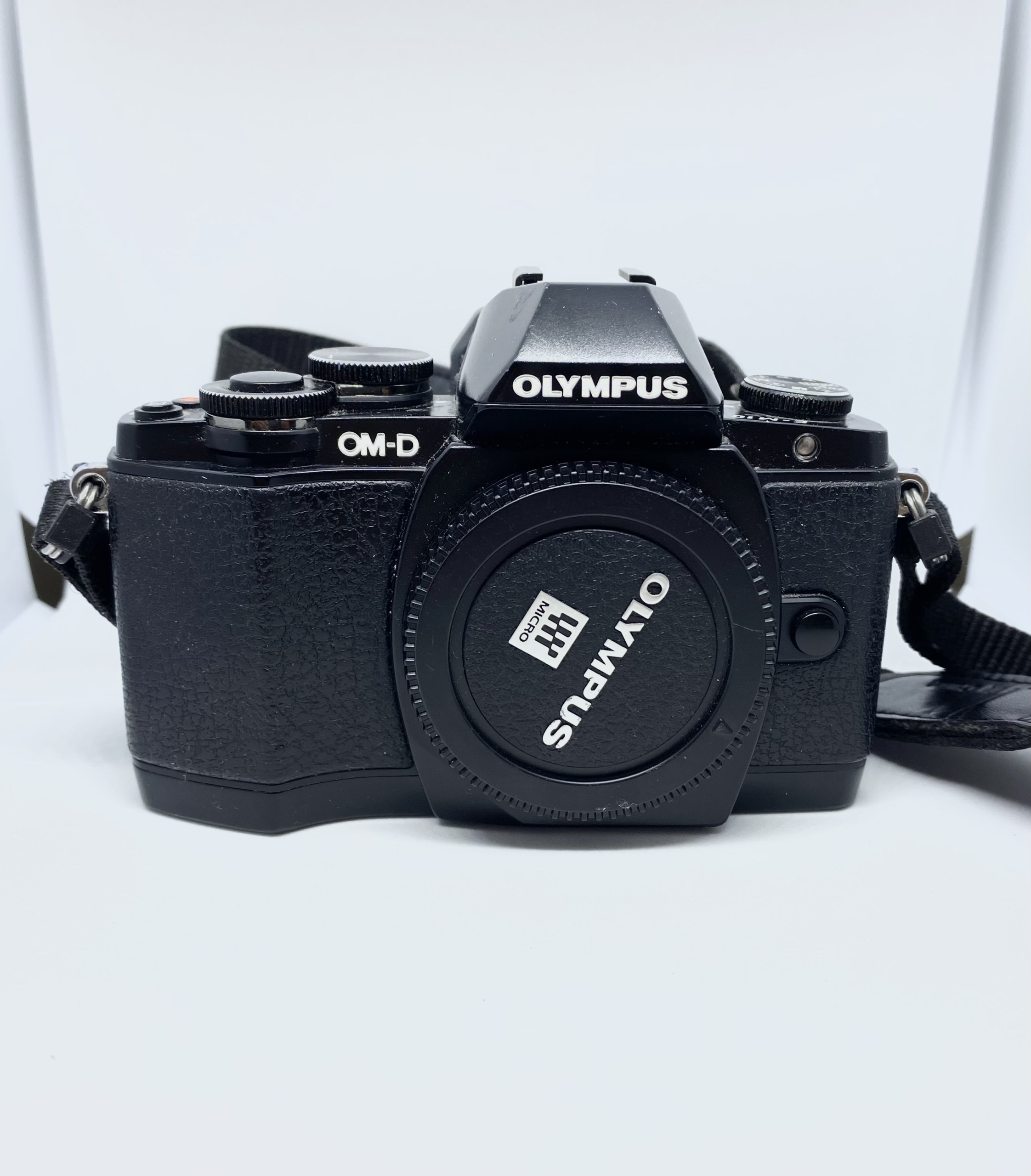 Aparat Olympus OMD EM 10 stan dobry 3 baterie | Wieluń | Kup teraz na ...