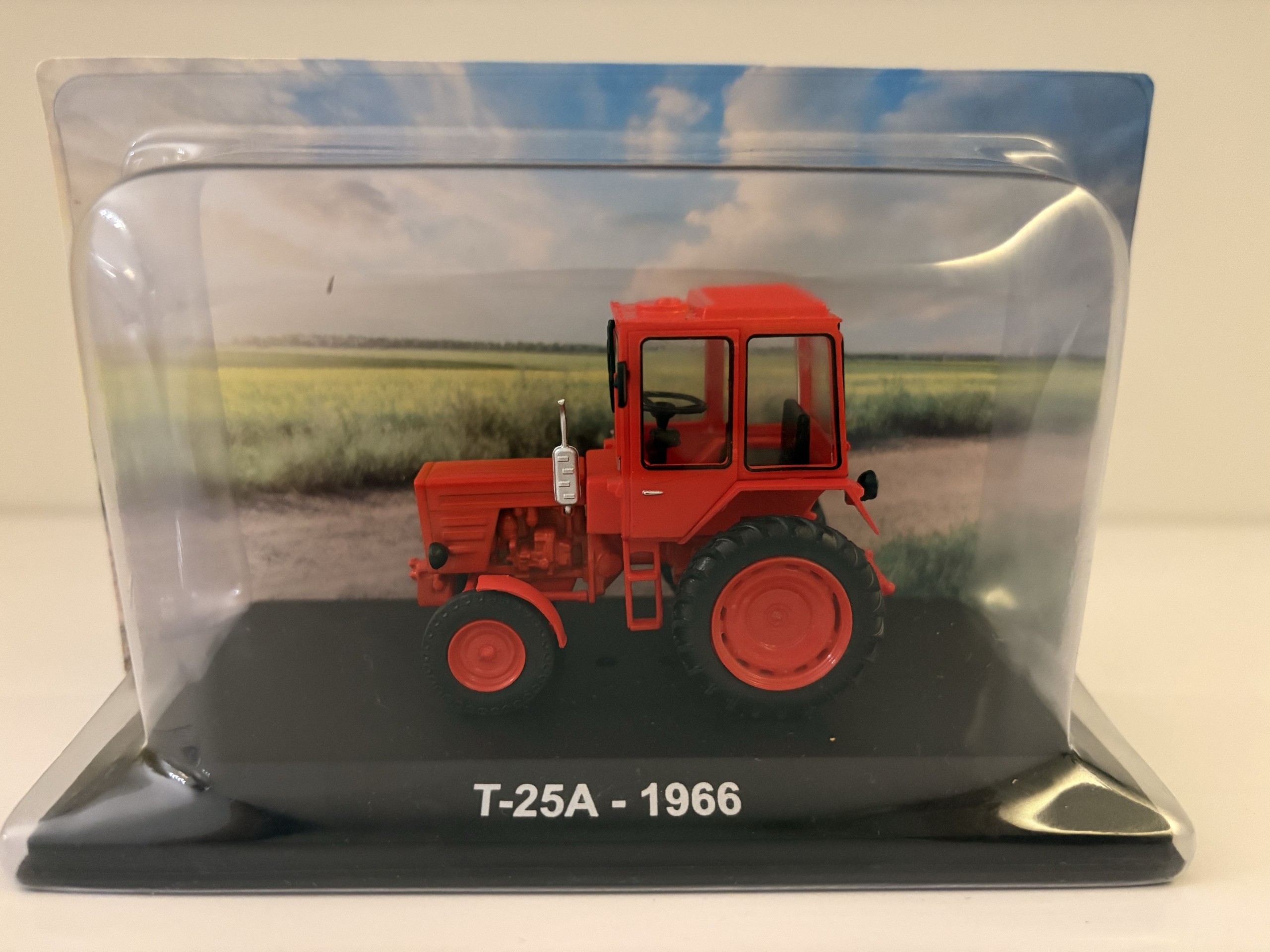 Władimirec T25A władek ciagnik rolniczy kultowy traktor ZSRR rusek ...