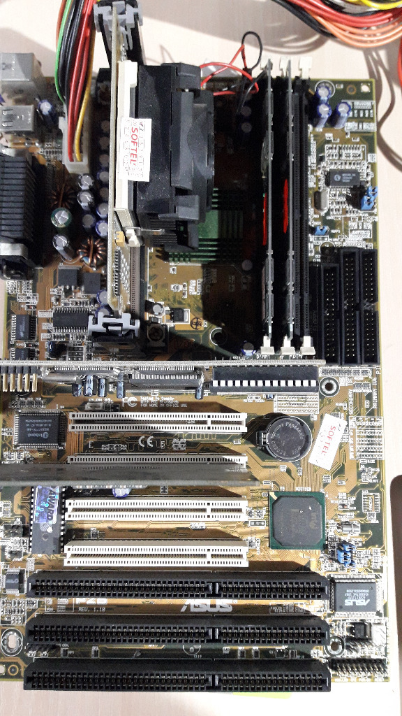 Asus P2B REV 1.10 + Pentium II 333 MHZ + RAM Błażowa Licytacja na