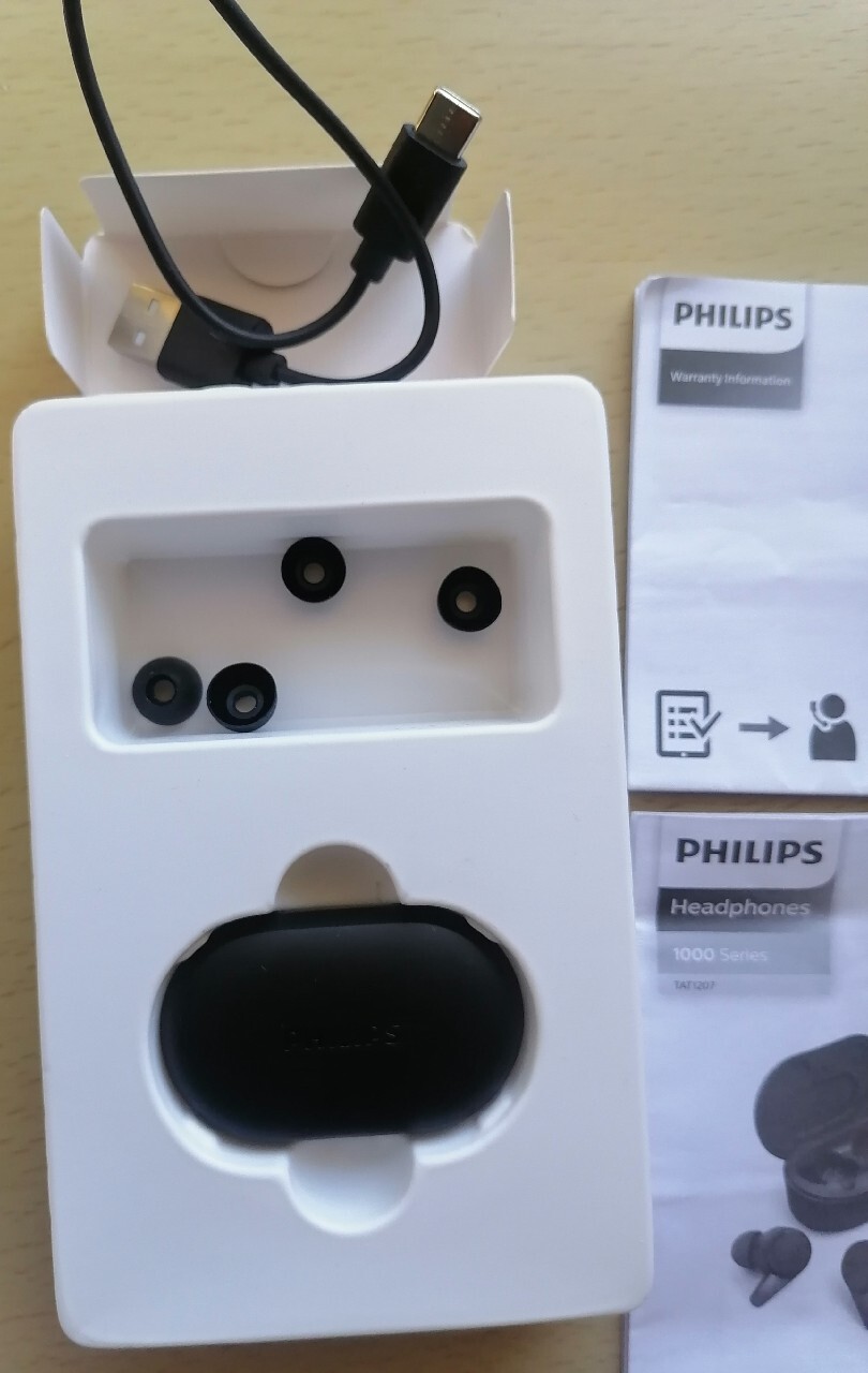 Słuchawki bezprzewodowe PHILIPS 1000 Series Nowe | Piastów | Kup teraz