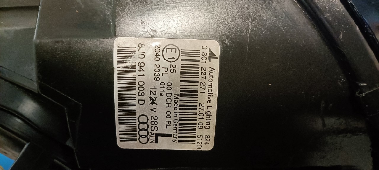 AUDI TT 8J0941003D ФАРА ПЕРЕДНЯ ЛІВА КСЕНОН 