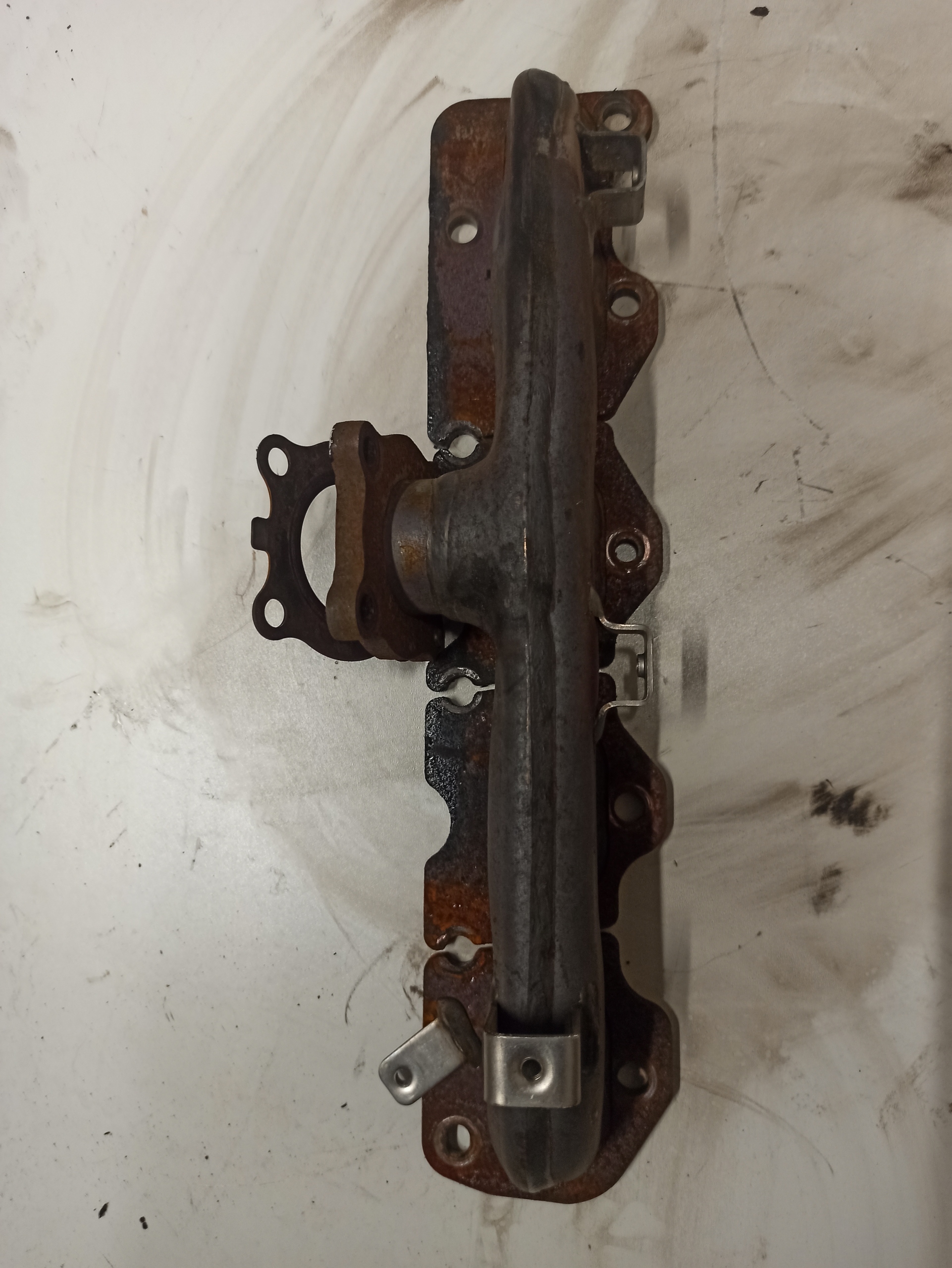 КОЛЕКТОР ВИПУСКНИЙ FORD 2.0 TDCI 9671093680 