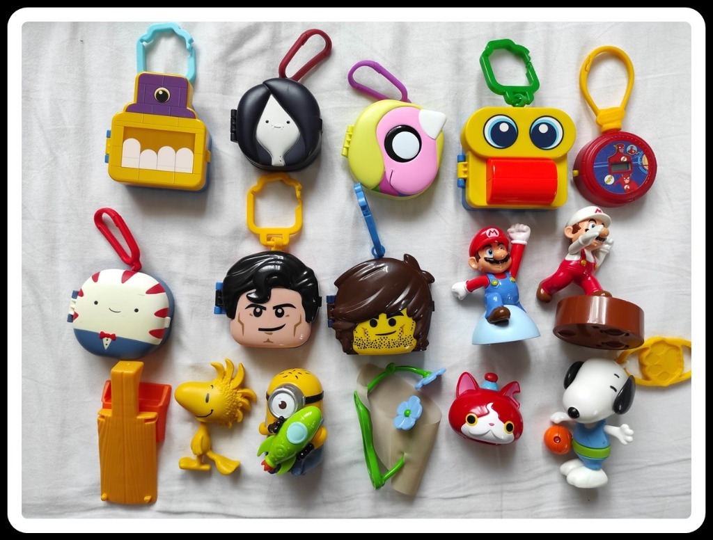 Zabawki z Happy Meal + puzzle Playmobil Słupno Kup teraz na Allegro