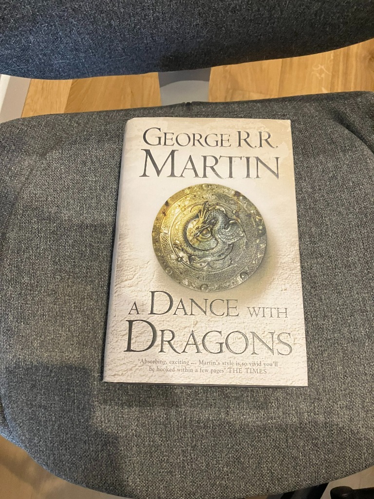 A Dance With Dragons Book 5, twarda, po angielsku Teresin Kup teraz na Allegro Lokalnie
