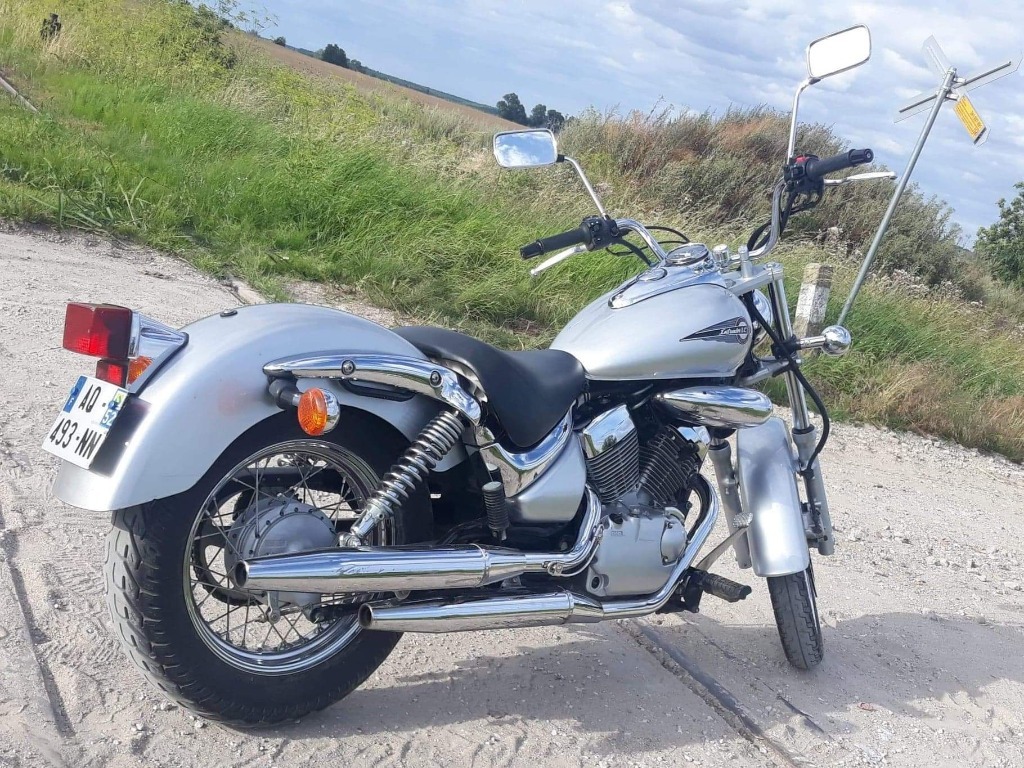 Suzuki intruder 125 kat.b Cena 8000,00 zł Mąkowarsko