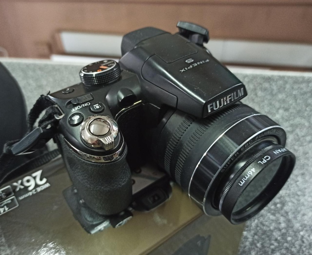 Aparat Fujifilm FinePix S4300 Zoom 26x + akcesoria Kraków Kup teraz