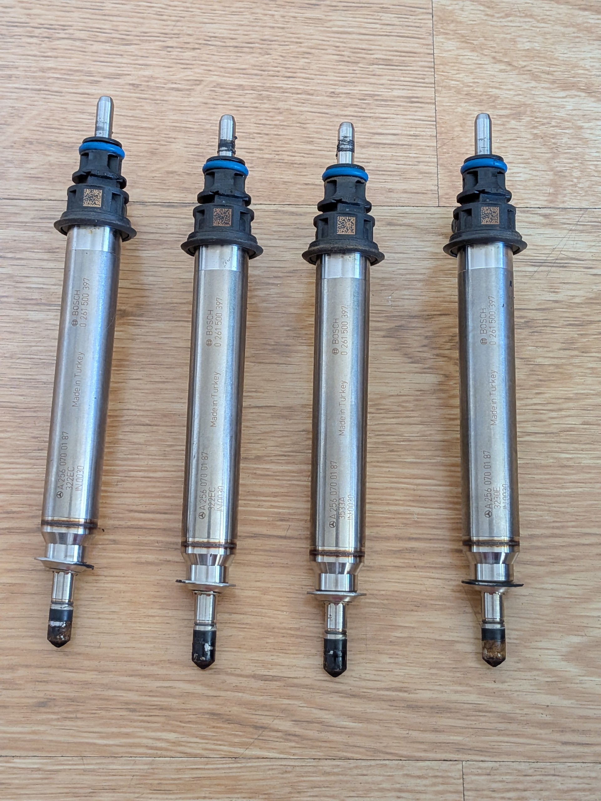 ФОРСУНКИ A 256 070 01 87, BOSCH 0 261 500 397 MERCEDES 0 261 500 397 