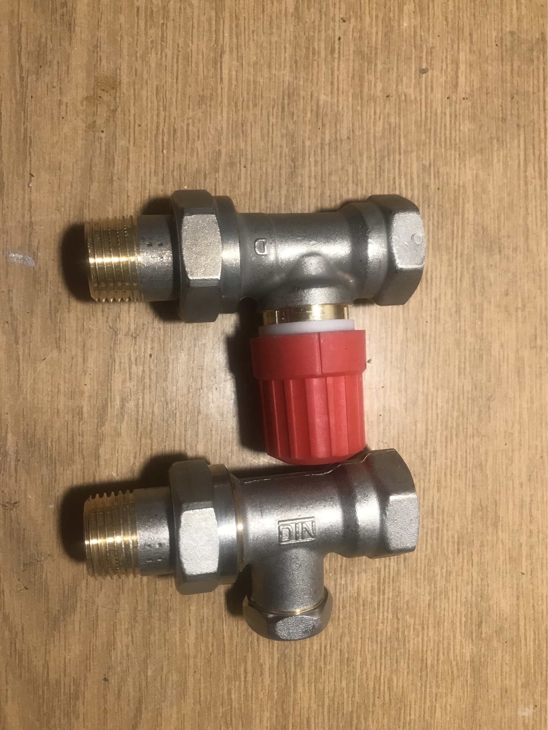 Zawor termostatyczny Danfoss 1/2” cala prosty | Rzgow | Kup teraz na ...