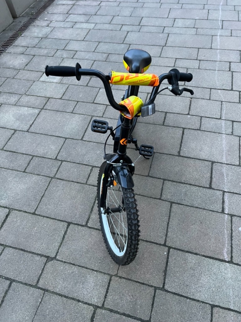 Rower Kross ELI 20 cali z kaskiem Kraków Ogłoszenie na Allegro Lokalnie