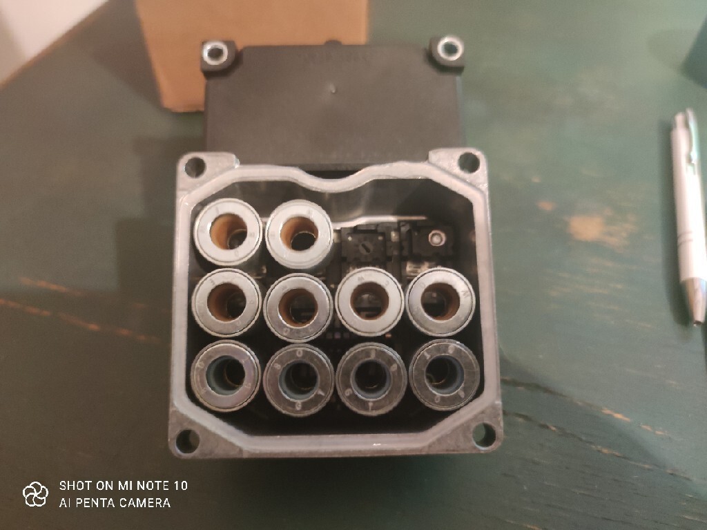 Moduł ABS Crown Victoria Lincoln Town Car Mercury Katowice Kup