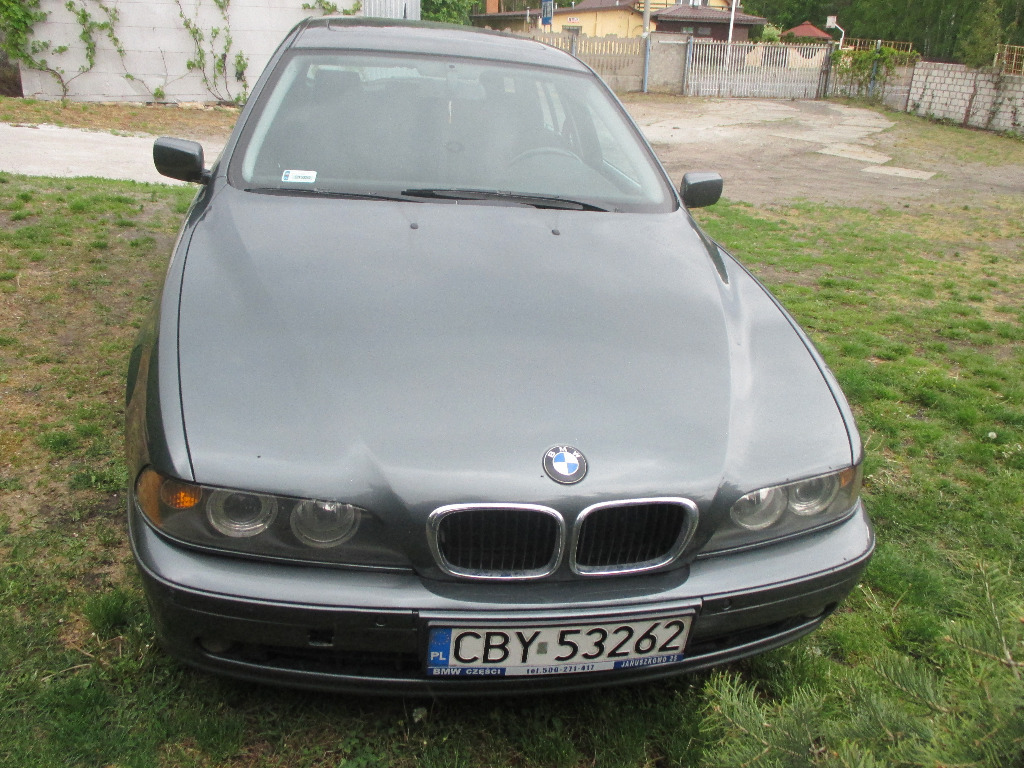 BMW E39 2003 KOMBI 2,2 BENZYNA Cena 7700,00 zł Nowa