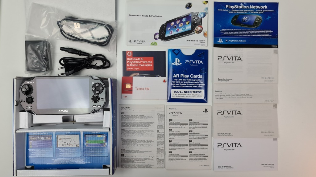 НОВАЯ консоль SONY PS VITA PCH1104 3G / WiFi купить в украине
