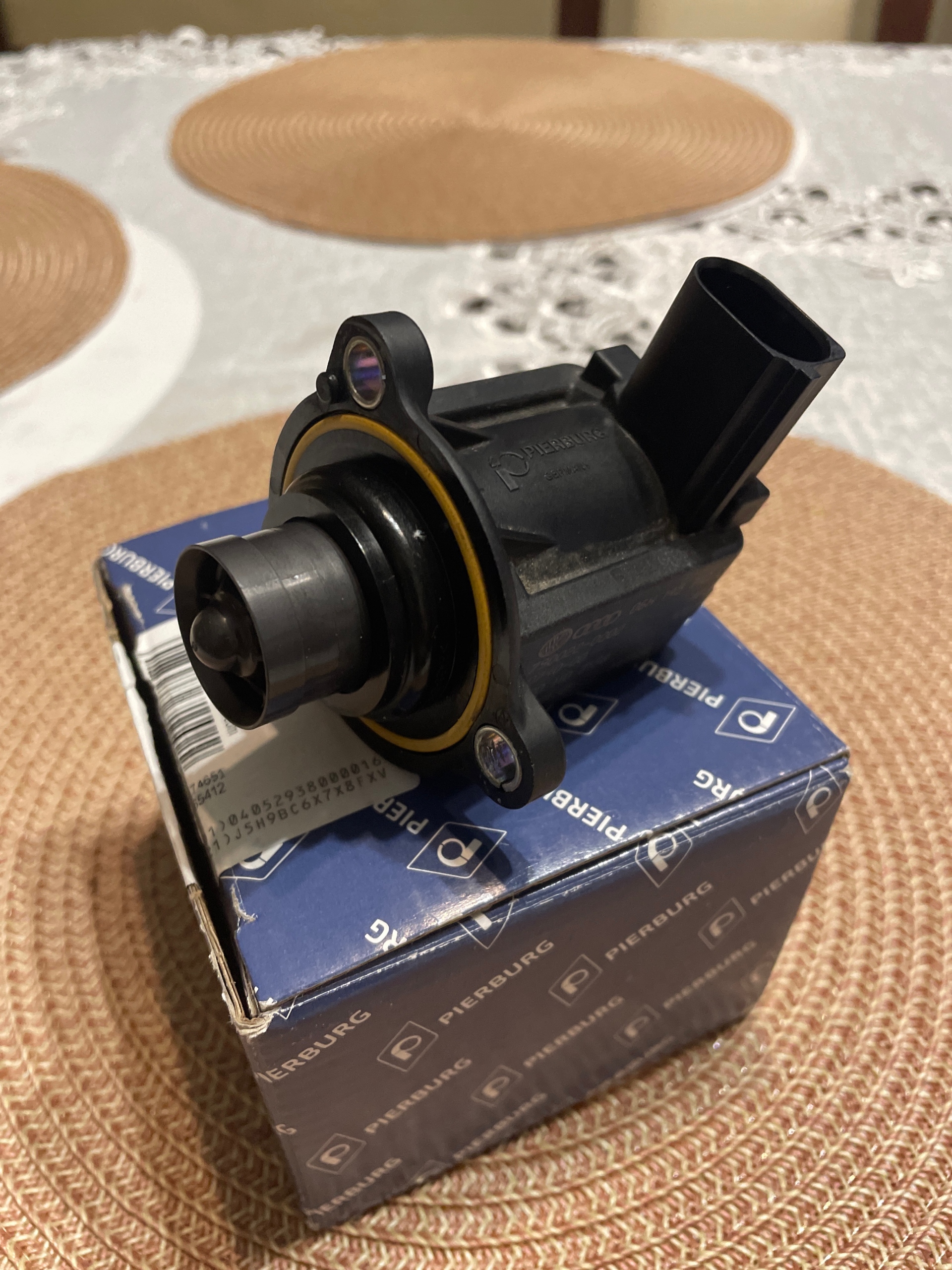 КЛАПАН BOCZNIKOWY PRZESUWNY OE 06H145710C VOLKSWAGEN AUDI SEAT TURBOSPREZRKA 