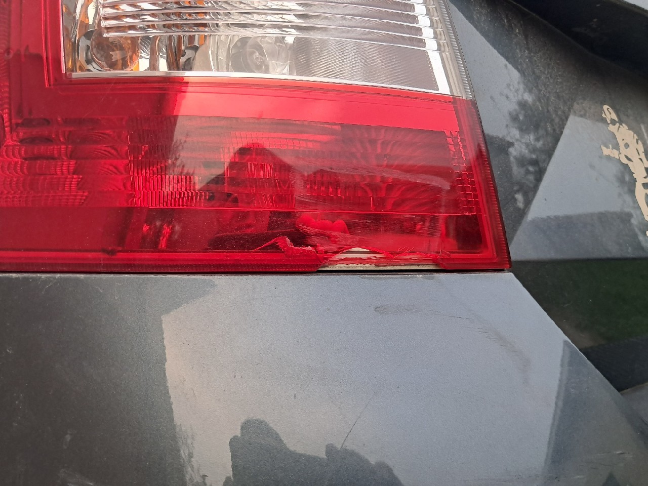 ФАРА ЗАД ЛІВА SKODA RAPID 5JJ945095 