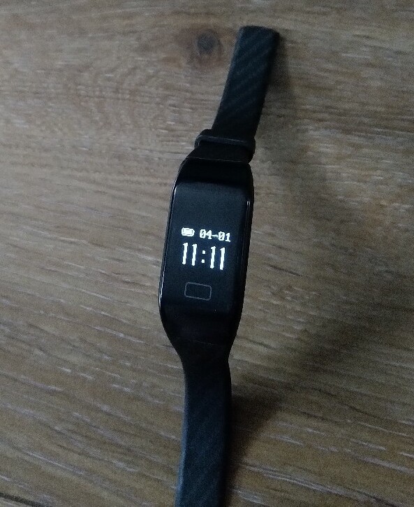 Smart band opaska sportowa Apachie Wroc aw Licytacja na