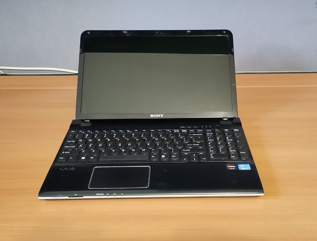Laptop sony vaio i7 - Allegro Lokalnie
