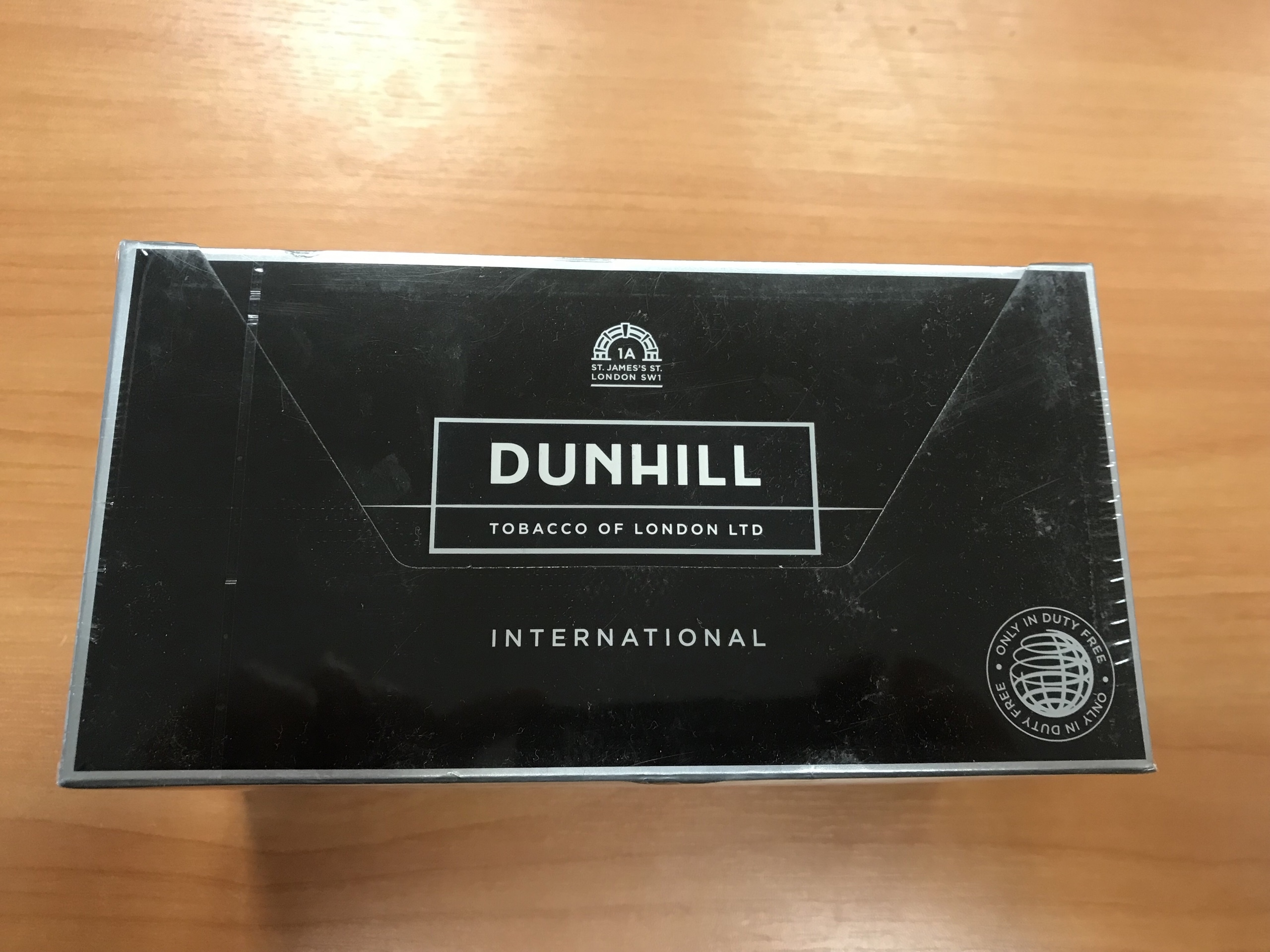 Papierosy Dunhill kolekcjonerskie Tarnowskie Góry Ogłoszenie na