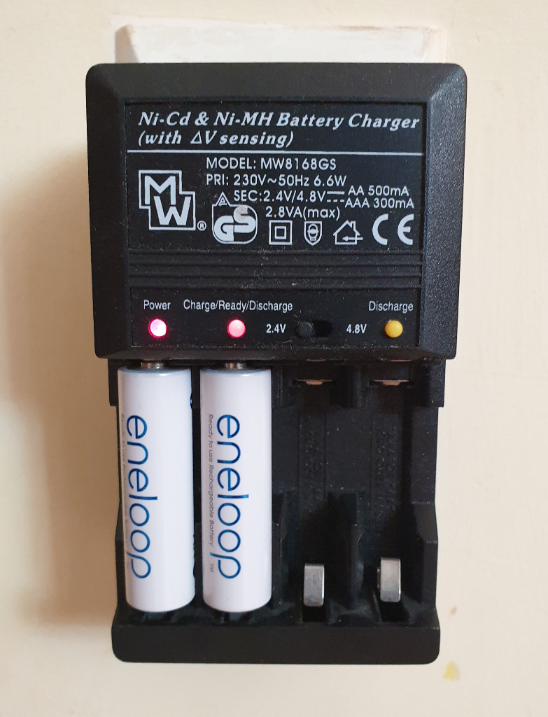 Ładowarka procesorowa z detekcją delta V MW8168GS | Świebodzice | Kup ...