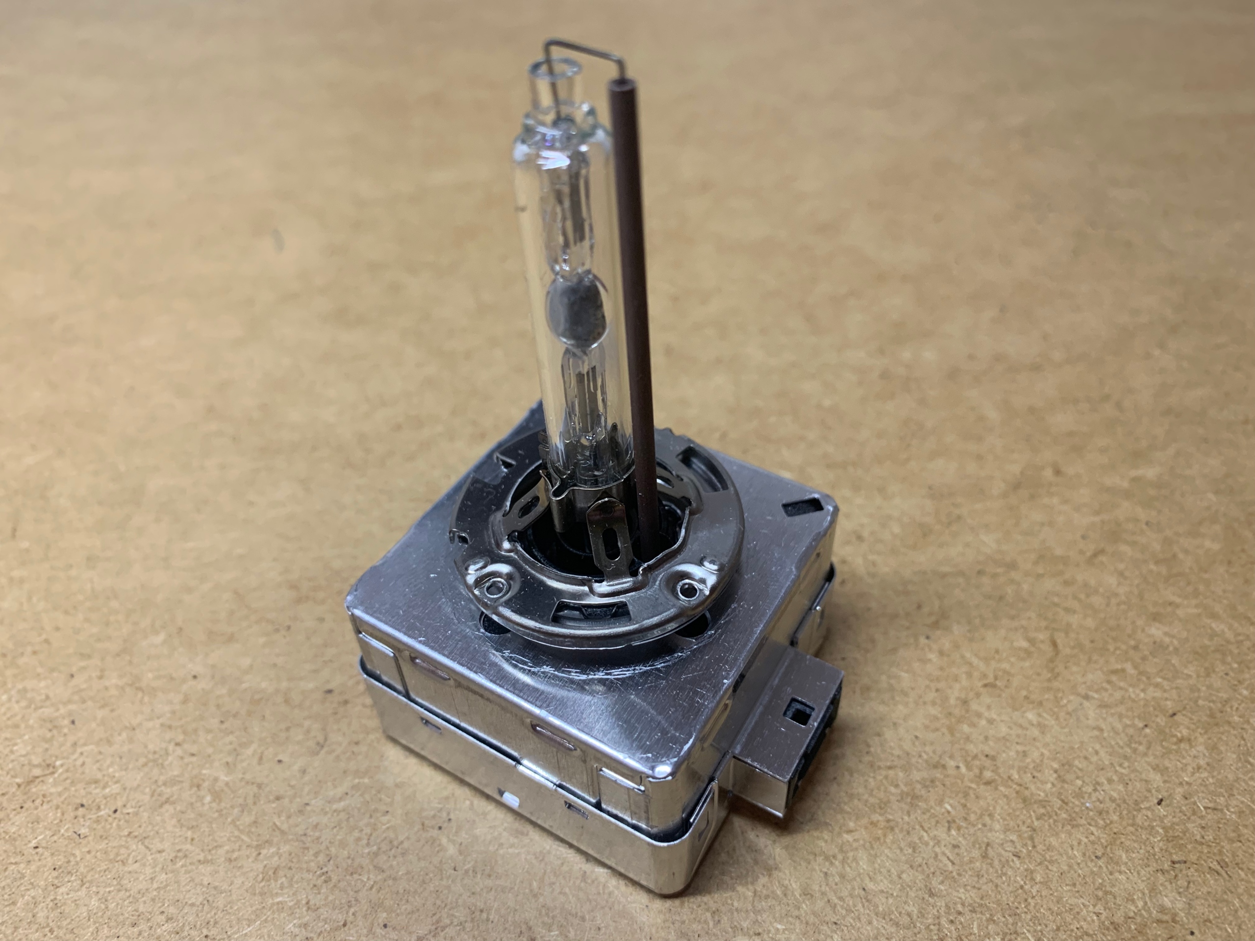 PHILIPS ЛАМПОЧКА КСЕНОН KSENONOWA СТАНДАРТ D1S 35W 85V 4200K 85415C1 